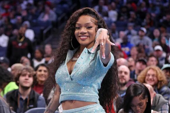 GloRilla Serves Body In A Glimmery Gucci Set And We Approve