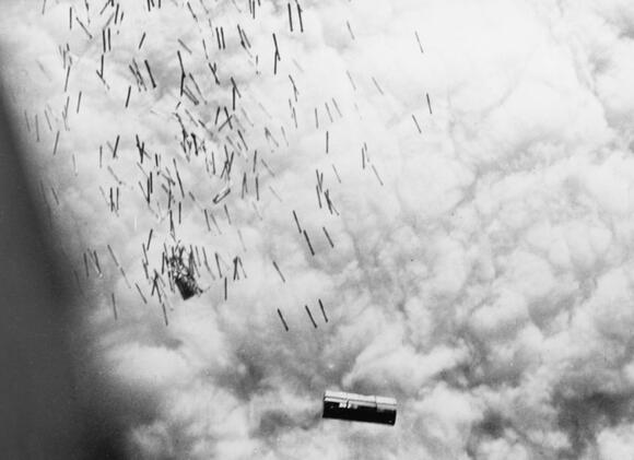 7 Weapons Banned In Modern Warfare