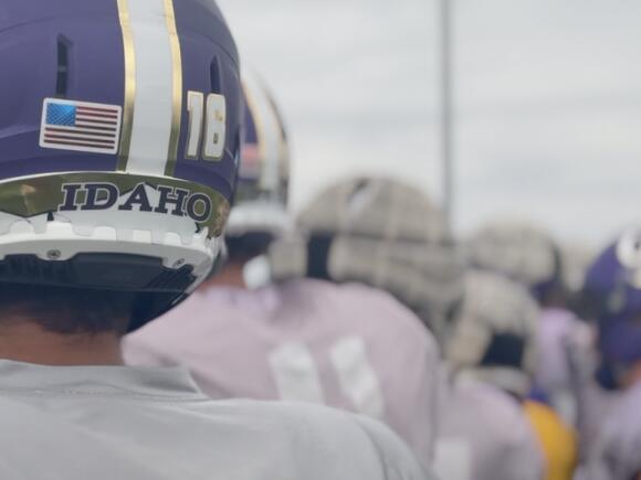 From 8-man football to No. 1: Small-town Idaho players push the Yotes ...