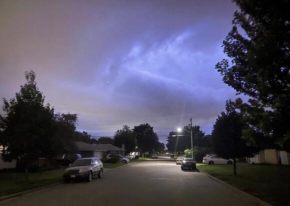 Over 40,000 still without power after storm slams Twin Cities with 70 ...