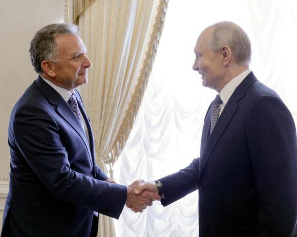 Putin orders release of jailed American as he meets Trump envoy for Ukraine talks