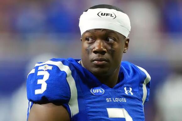 Former NFL player dead at 30 after devastating Florida accident - NewsBreak