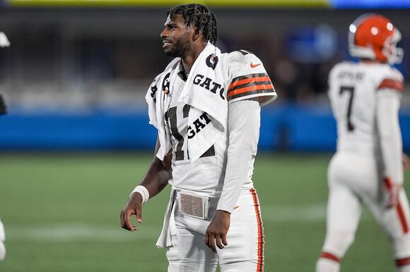 Browns QB4 Shedeur Sanders' Preseason Breakout Against Panthers Earns “Last  Name” Push From Colorado HC Deion Sanders - NewsBreak