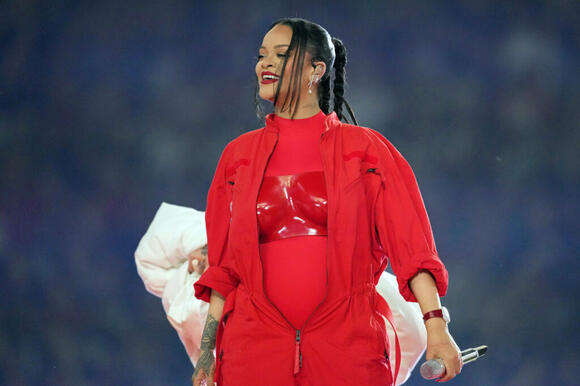Official rankings of most watched Super Bowl halftime shows: where Bad ...