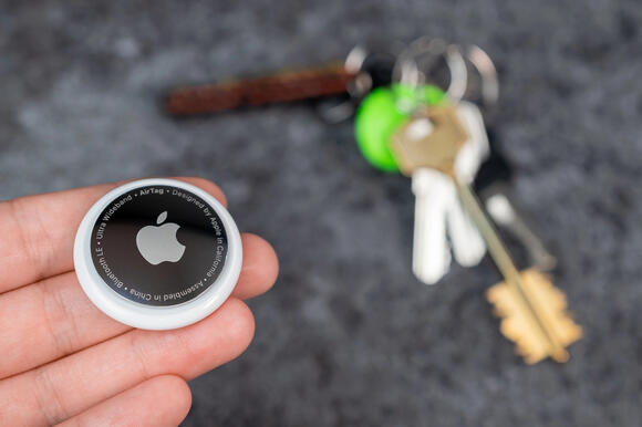 14 Must-Have Gadgets for Hotel Safety - NewsBreak