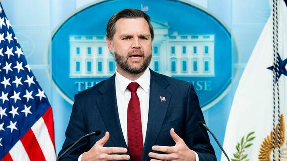 Donald Trump Dodges Questions About Endorsing JD Vance in 2028 Election