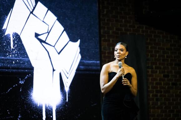Rosanne Barr Slams Candace Owens in Social Media Attack: ‘Remember When ...