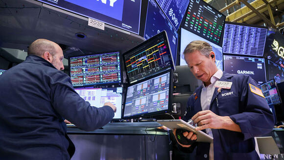 10-year Treasury yield dips below 5% to lowest level in nearly a month