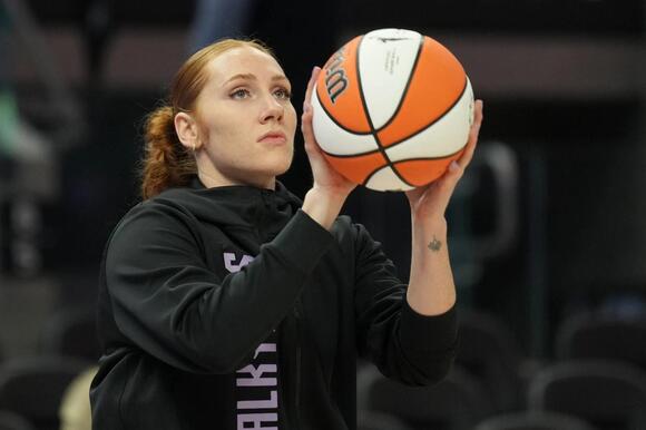 What's The Point of 7-Day Contracts?' — Fever Fans Up in Arms After Chloe Bibby Inks Short-Term Deal - NewsBreak