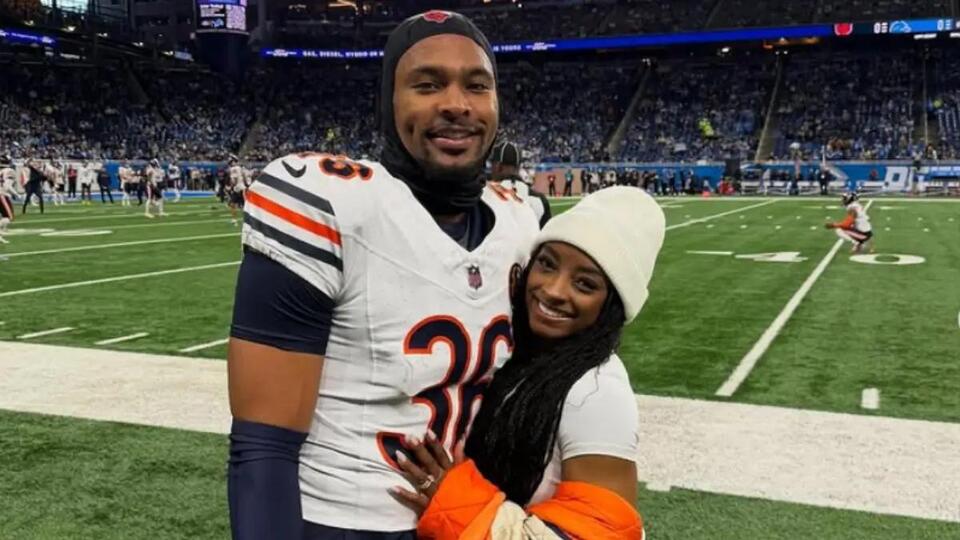 Simone Biles’ steamy post-game PDA with husband Jonathan Owens divided fans online.