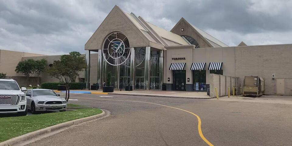 Late pay, rats, broken equipment and dozens of leaks at Pecanland Mall ...