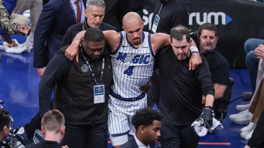 Jalen Suggs goes down with scary-looking injury as Magic continue to ...