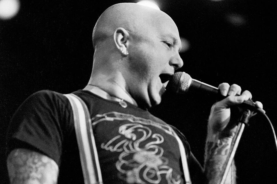 Rose Tattoo Singer Angry Anderson Dead at 79 - NewsBreak