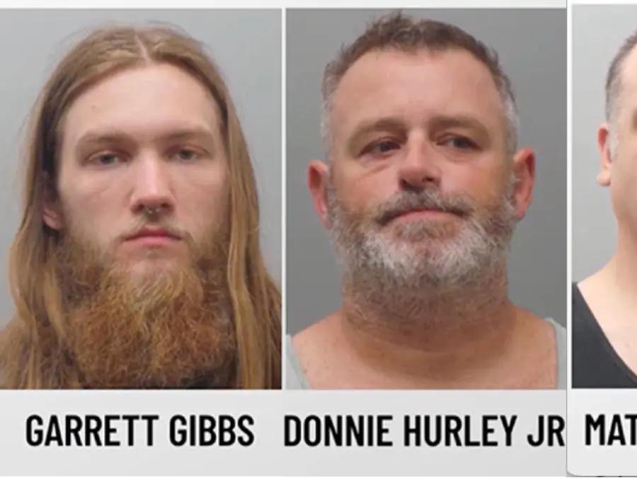 ‘Go Back to the ‘Hood with Your Gold Chain’ Three White Missouri