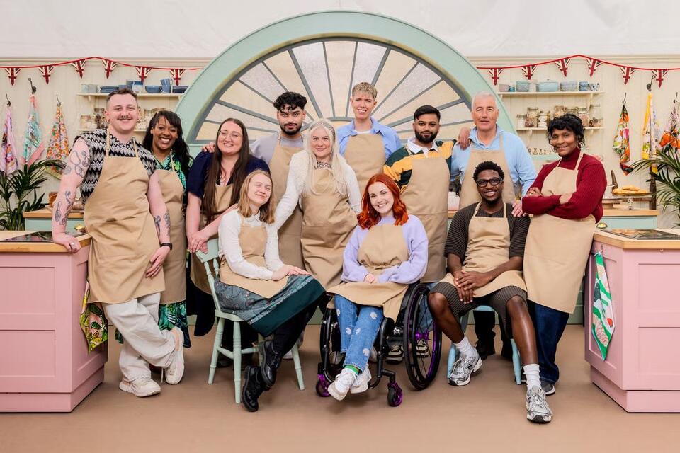 Great British Bake Off sees two contestants leave during dramatic bread ...