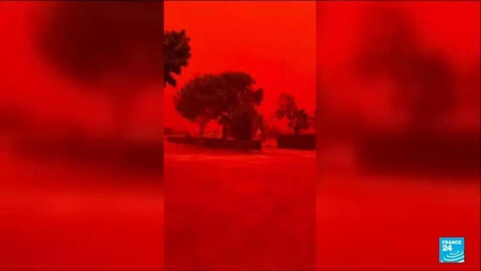 Dramatic red skies in Australia due to cyclone and soil drought - NewsBreak