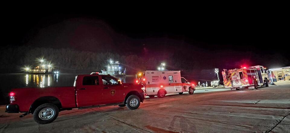Massive recovery effort at City Front for missing swimmer