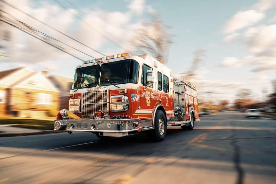 House Fire Erupts On Stewart Avenue In North New Hyde Park - NewsBreak