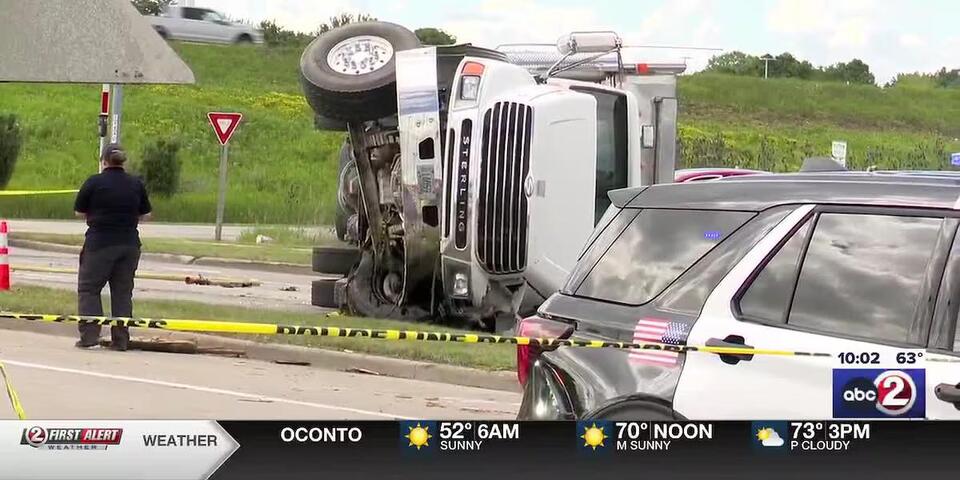 One person killed after crash involving dump truck in Appleton - NewsBreak