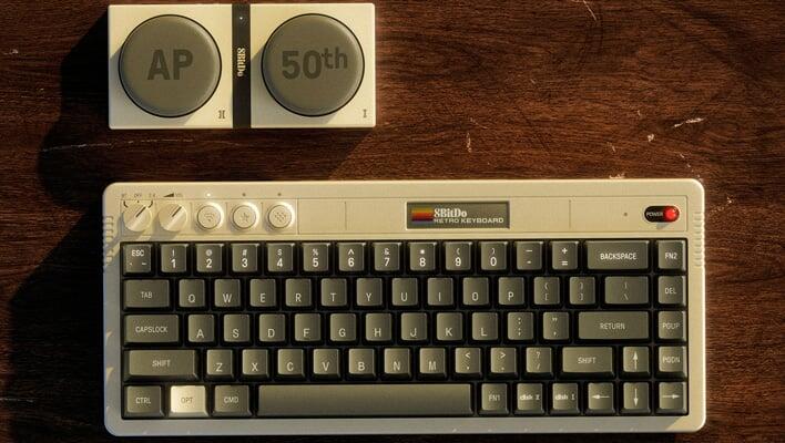 8BitDo Retro 68 AP50 Keyboard Nails The Apple II Look And Is Perfect ...