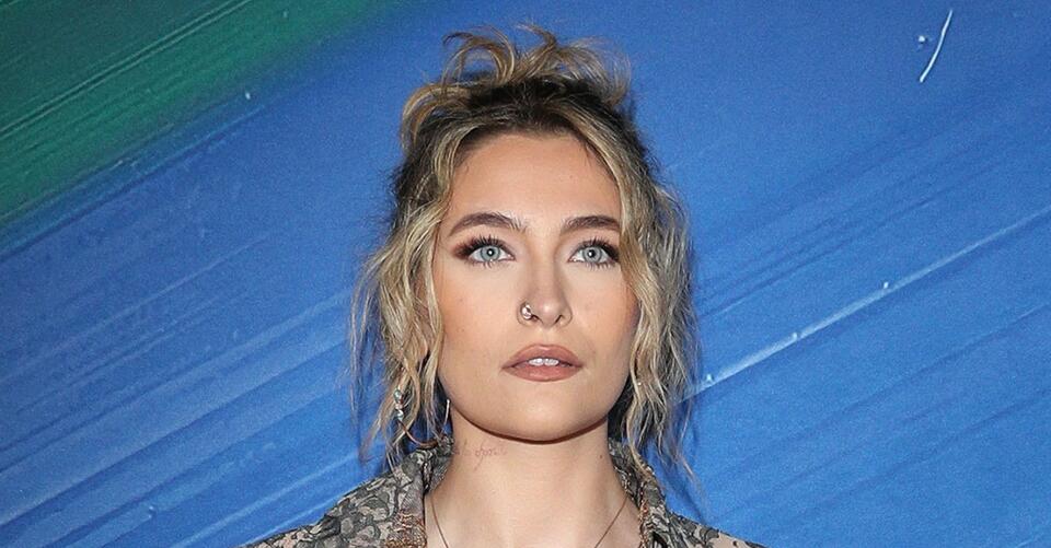 Paris Jackson Goes Sky-High in Towering Gold Platforms With Victorian Corset at amfAR Gala – NewsBreak