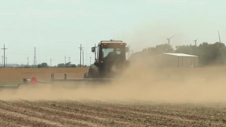 USDA announces major investment in Kansas fertilizer project as part of ...