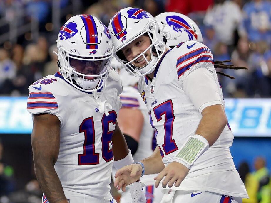 Bills vs. Chargers final score, results Buffalo survives scare, takes