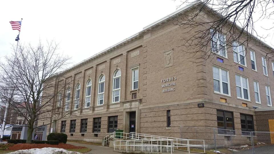 Amazon Drone Pad Appeal Set for Nov. 2 as Westborough Drafts Bylaw ...