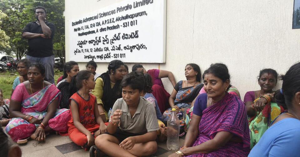Explosion and fire at a pharmaceutical plant in India kill at least 18 ...