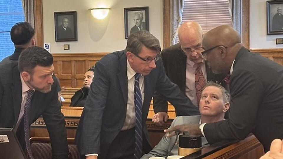 Retrial begins for ex-trooper accused of manslaughter in Thruway chase ...