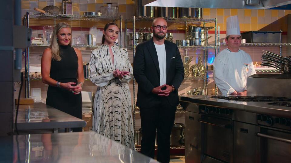 Who is Olivia Culpo? Meet the host, Culinary Institute alumni on ...