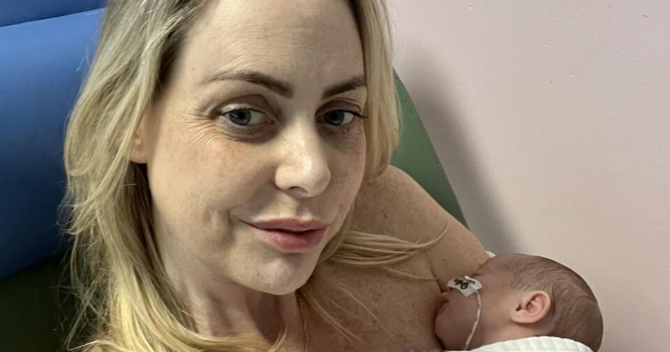 41-Year-Old Mom’s Severe Stomach Pain Dismissed As IBS For Years—At 20 Weeks Pregnant, Doctors Found Stage 4 Colon Cancer: ‘Listen to Your Body. Don’t Be Brushed Off’