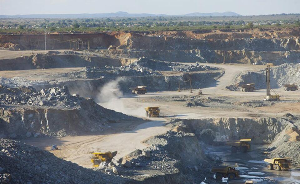 Valterra Platinum plans to start underground trial mining in late 2026 ...