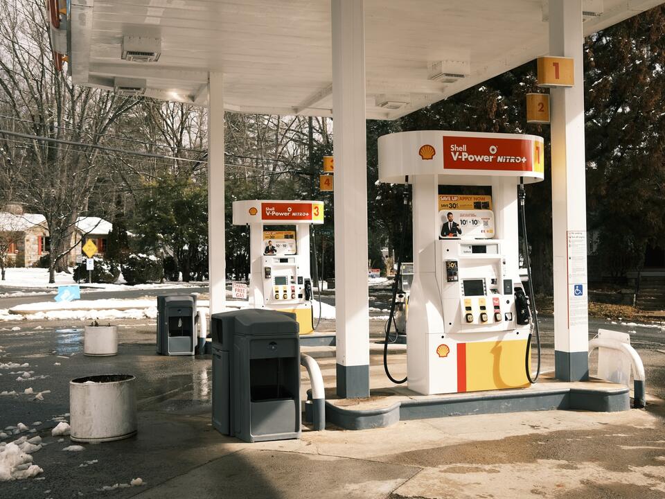 Don’t overpay for gas in Jeanerette Analysis shows most expensive station
