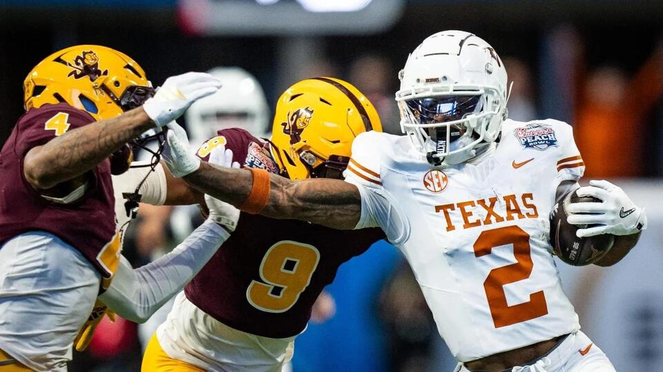 2025 College Football Playoff odds, Cotton Bowl prediction Texas vs