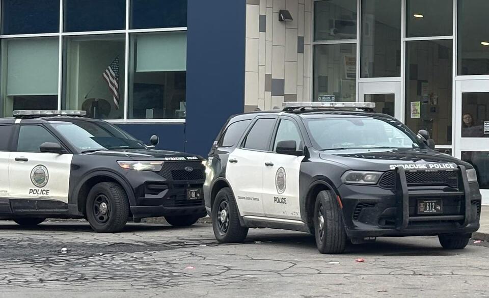 Syracuse police, fire departments to hand out 1,000 steering wheel ...