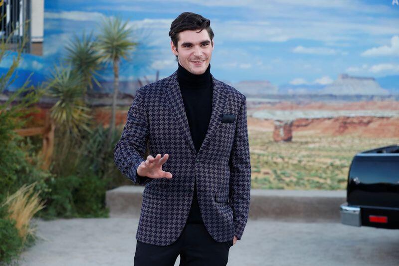 ‘Breaking Bad’ actor and disability rights activist RJ Mitte dead at 34 ...