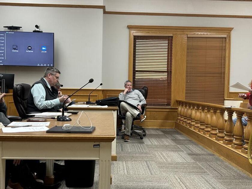 Committee hears ERB review on proposed airport