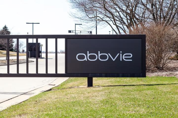 AbbVie’s Skin Disease Drug Hits Phase 3 Goal, but Efficacy Falls Short ...