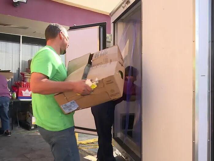 Community helps Lakeland food pantry destroyed in fire ahead of