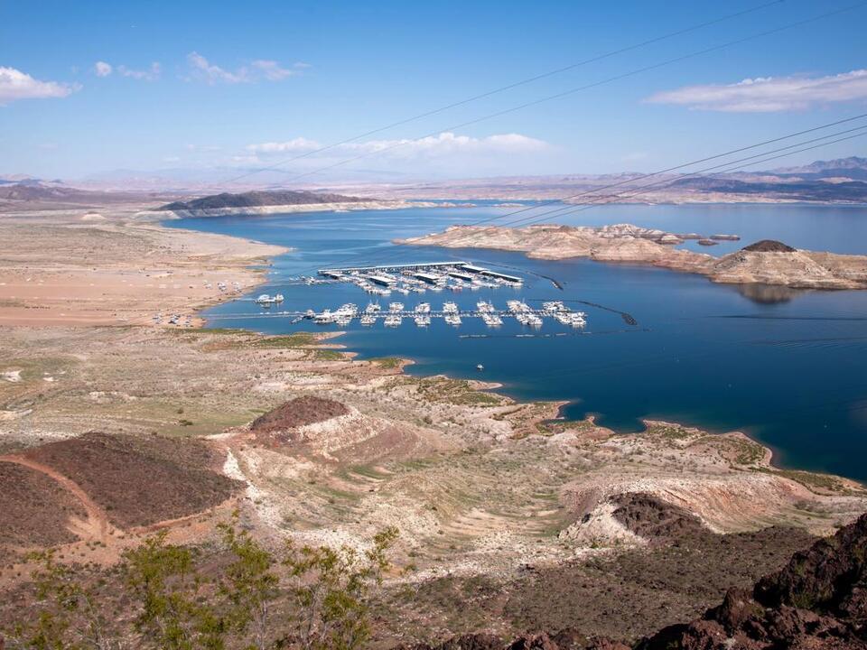Lake Mead water level rises, defies projections