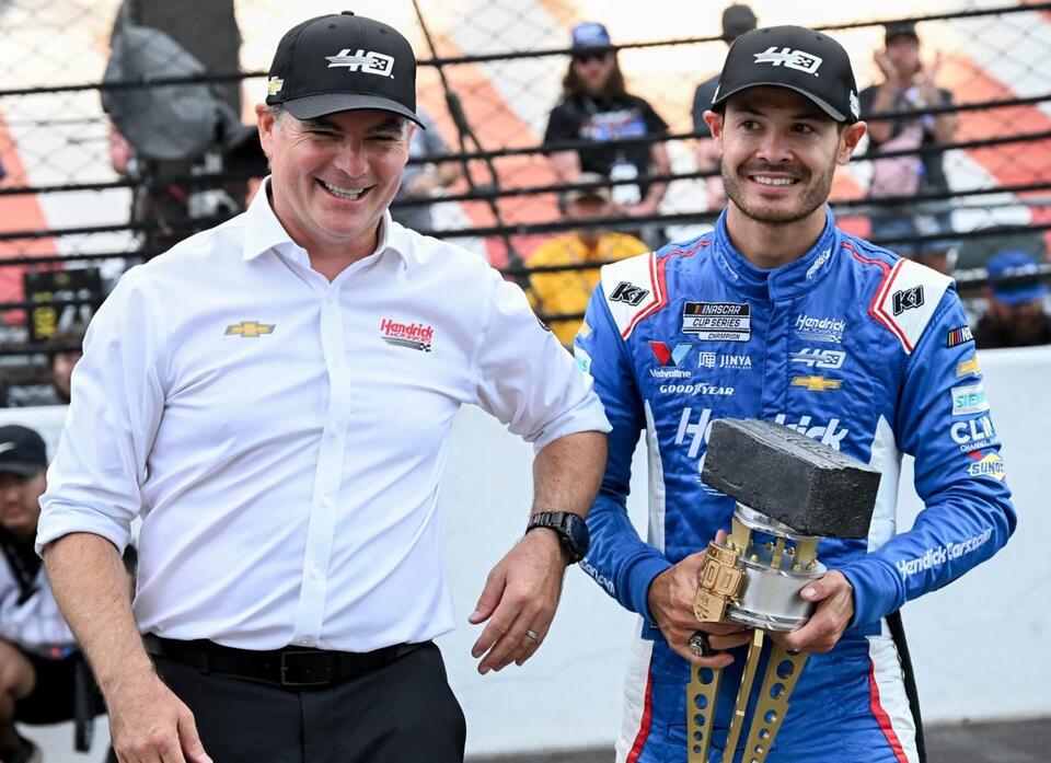 NASCAR Legend Jeff Gordon Reveals the Key Kyle Larson Needs to Conquer ...