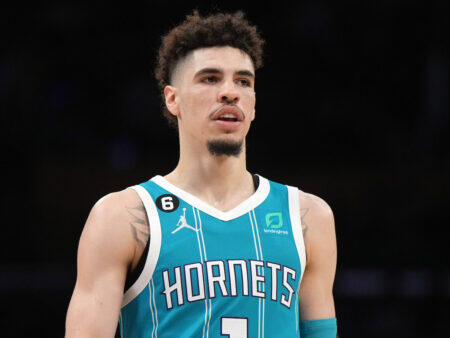 LaMelo Ball shows off crazy new back tattoo