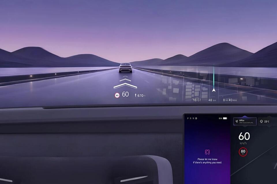 LG debuts new optical screen tech for windshields