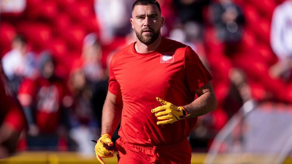 Travis Kelce Invests in Six Flags Theme Park for ‘Next Generation