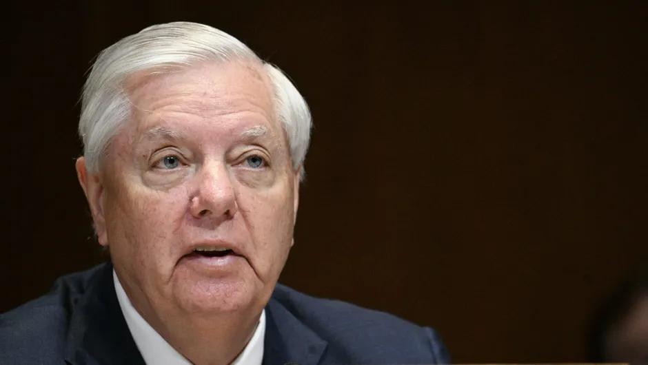 what illness did lindsey graham have Image 2