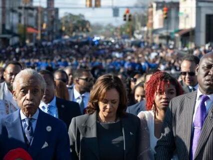 Kamala Harris Calls For Ceasefire In Gaza While Honoring Bloody Sunday ...