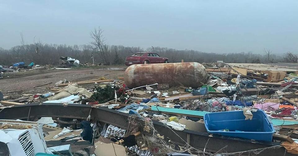 UPDATED: At least 12 confirmed dead after 19 tornadoes tear through 25 ...