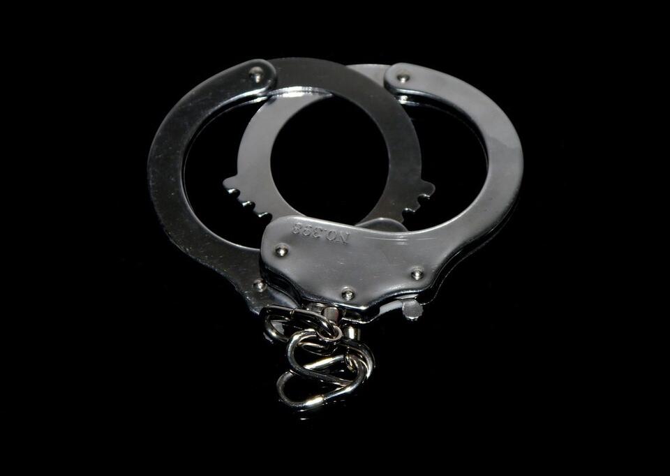 Three arrested after Kosciusko County traffic stop and foot chase ...