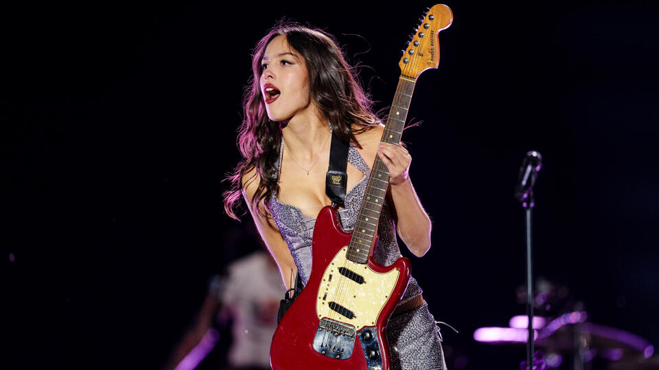 Olivia Rodrigo Announces The Unraveled Tour: Everything You Need to ...